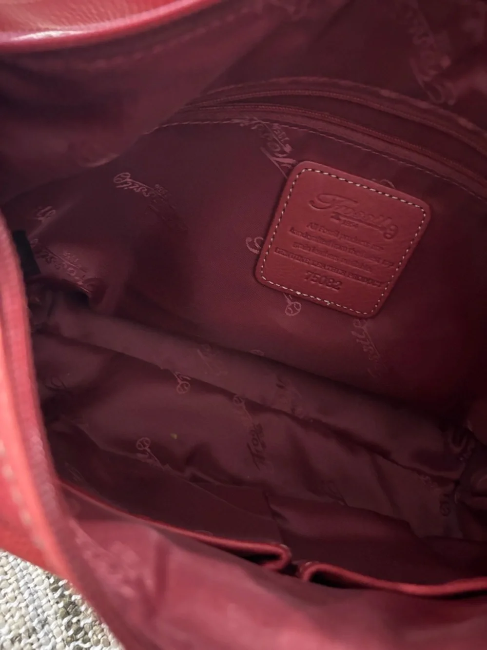 Fossil Y2K Red Leather Hobo Women’s Classic‎ Shoulder Bag